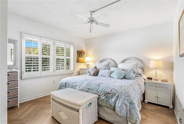 5300 Highway A1a None 206, Vero Beach, FL 32963