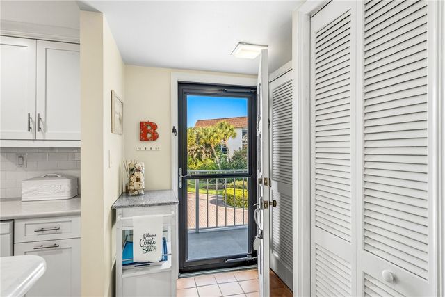 5300 Highway A1a None 206, Vero Beach, FL 32963