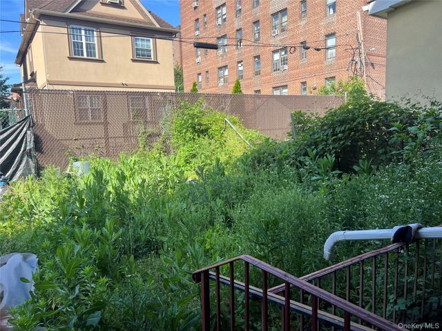 40-50 Case Street, Elmhurst, NY 11373