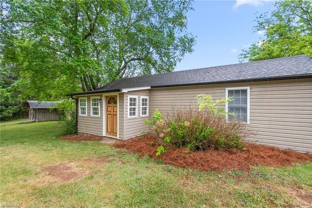 1448 Briarcliff Drive, Asheboro, NC 27205