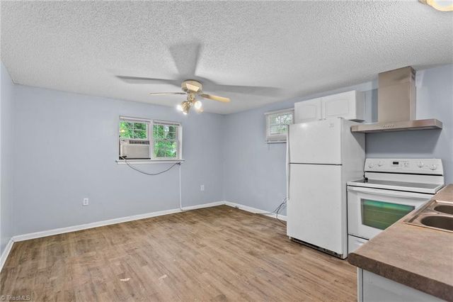 1448 Briarcliff Drive, Asheboro, NC 27205