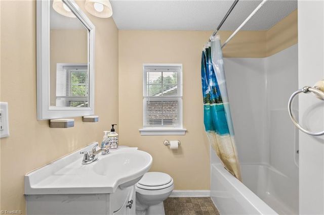 1448 Briarcliff Drive, Asheboro, NC 27205