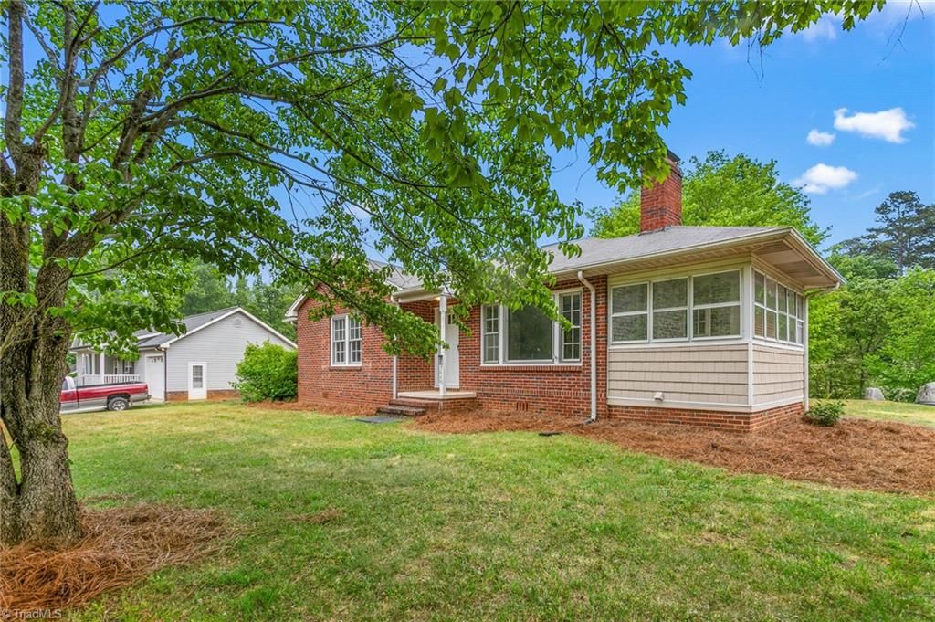 1448 Briarcliff Drive, Asheboro, NC 27205
