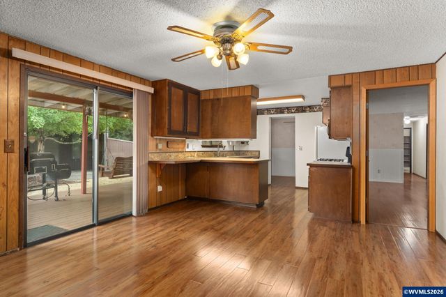 33728 SE Terra Cir, Corvallis, OR 97333
