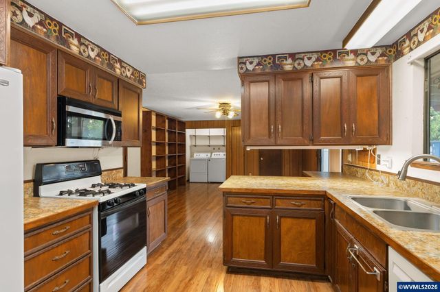 33728 SE Terra Cir, Corvallis, OR 97333