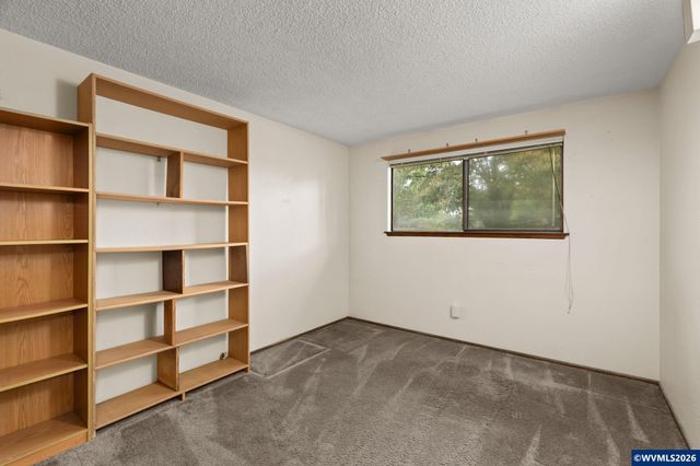 33728 SE Terra Cir, Corvallis, OR 97333