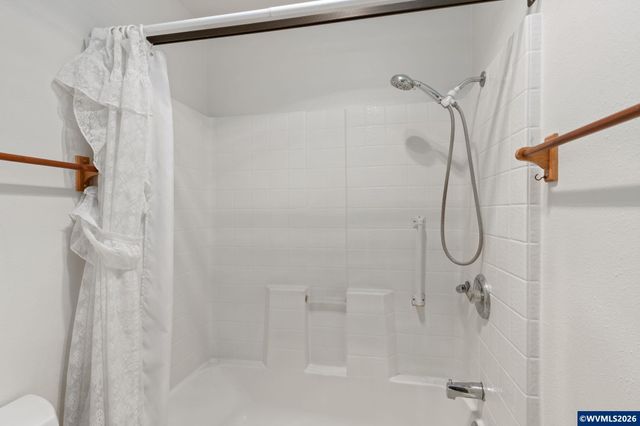 33728 SE Terra Cir, Corvallis, OR 97333