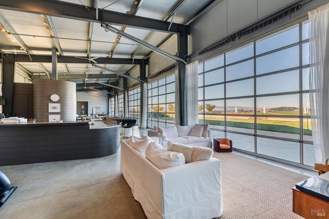 3545 Bloomfield Rd, Sebastopol, CA 95472