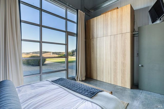 3545 Bloomfield Rd, Sebastopol, CA 95472