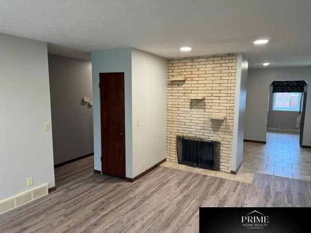 2410 S 84th Street, Omaha, NE 68124