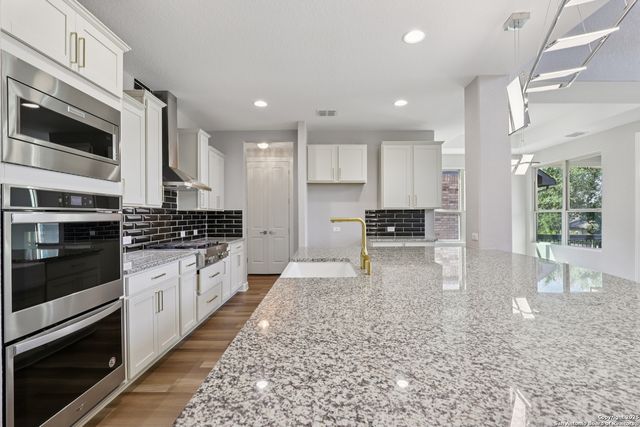 333 Canon Hill, Spring Branch, TX 78070