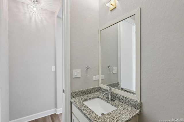 333 Canon Hill, Spring Branch, TX 78070