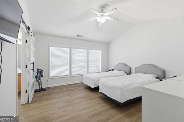 2252 Jasmine Glenn Drive, Buford, GA 30519