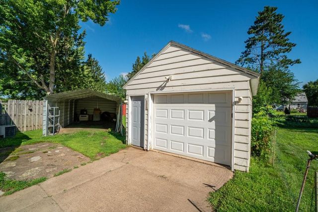 2218 Fenner Avenue, Eau Claire, WI 54703