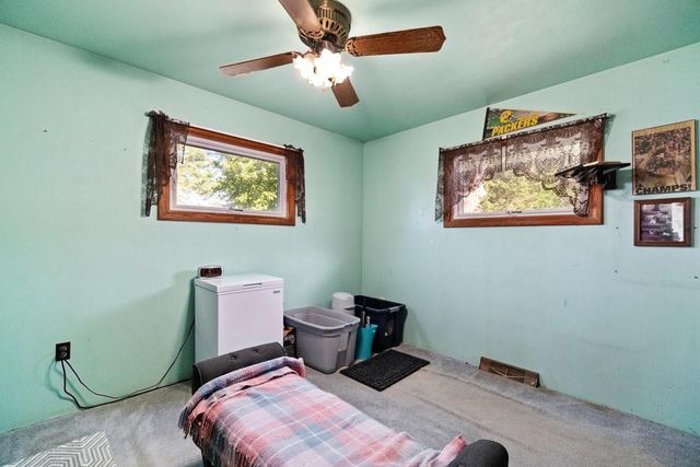 2218 Fenner Avenue, Eau Claire, WI 54703