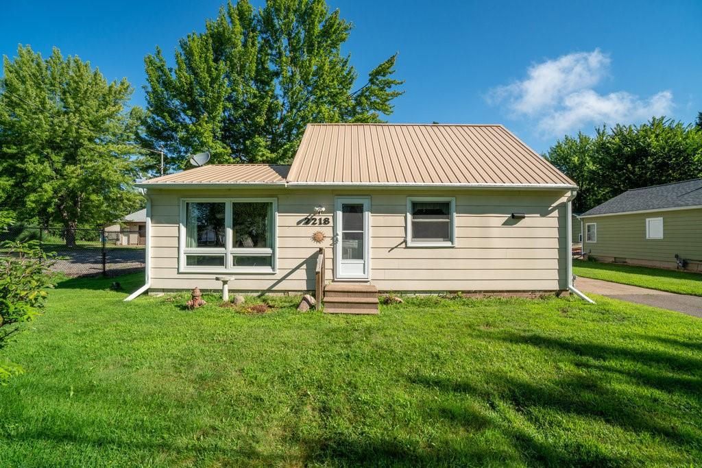 2218 Fenner Avenue, Eau Claire, WI 54703