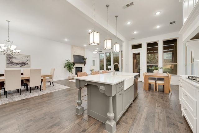 10800 Runner Oak Road, Flower Mound, TX 76226