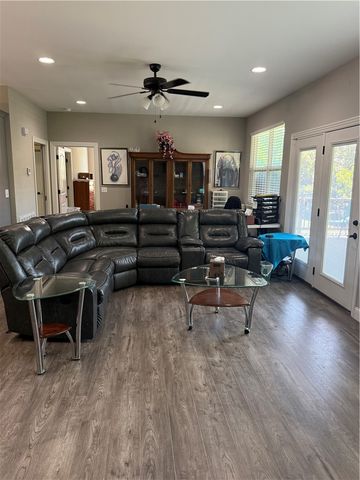 20010 W Vanzant Road, Springdale, AR 72764