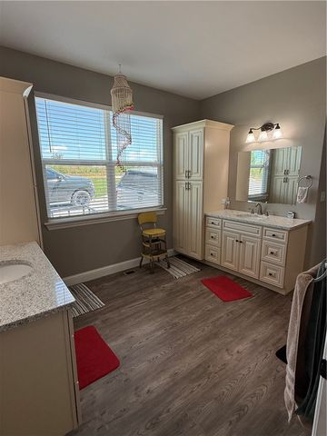 20010 W Vanzant Road, Springdale, AR 72764