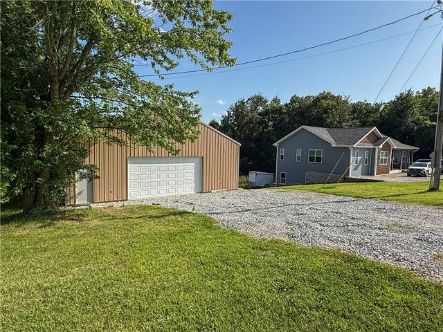 20010 W Vanzant Road, Springdale, AR 72764