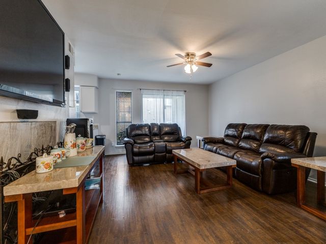 5801 Lake Hubbard Parkway 103, Garland, TX 75043