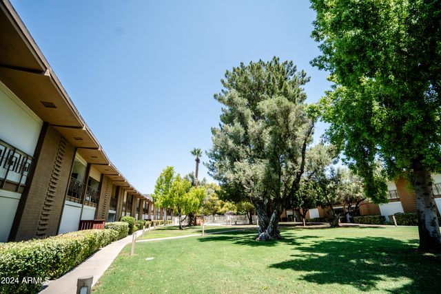 6125 E Indian School Road 163, Scottsdale, AZ 85251