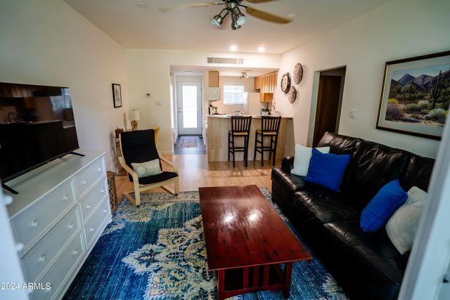 6125 E Indian School Road 163, Scottsdale, AZ 85251