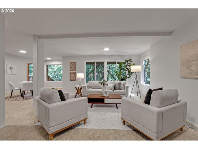 9583 Nw RANDALL Ln, Portland, OR 97229