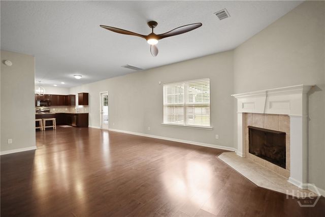 658 Red Oak Lane, Hinesville, GA 31313