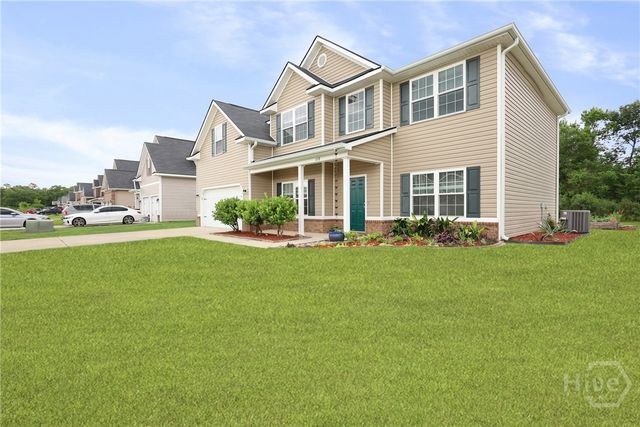 658 Red Oak Lane, Hinesville, GA 31313