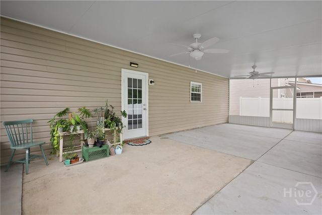 658 Red Oak Lane, Hinesville, GA 31313