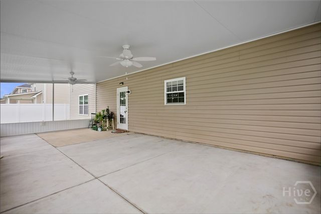 658 Red Oak Lane, Hinesville, GA 31313