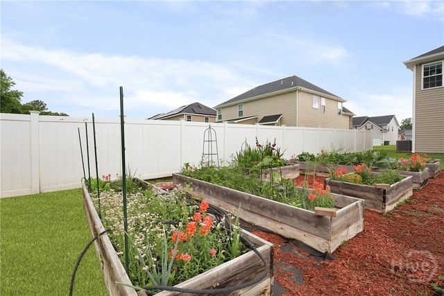 658 Red Oak Lane, Hinesville, GA 31313