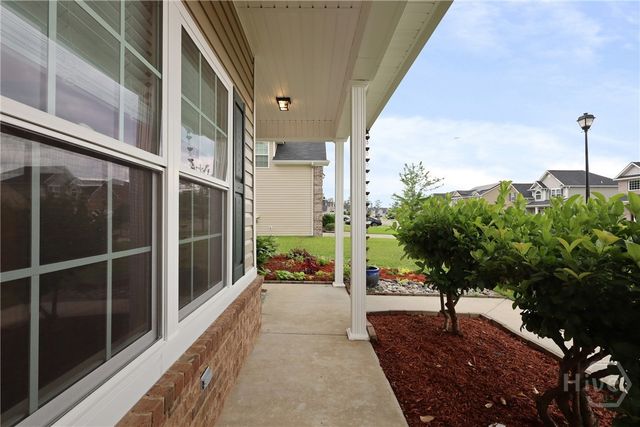 658 Red Oak Lane, Hinesville, GA 31313