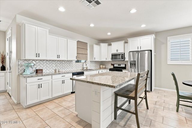 8544 E OSAGE Avenue, Mesa, AZ 85212