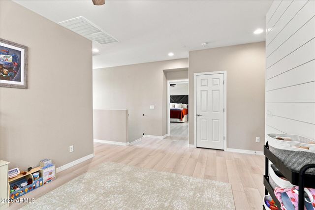 8544 E OSAGE Avenue, Mesa, AZ 85212