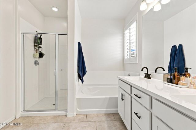 8544 E OSAGE Avenue, Mesa, AZ 85212