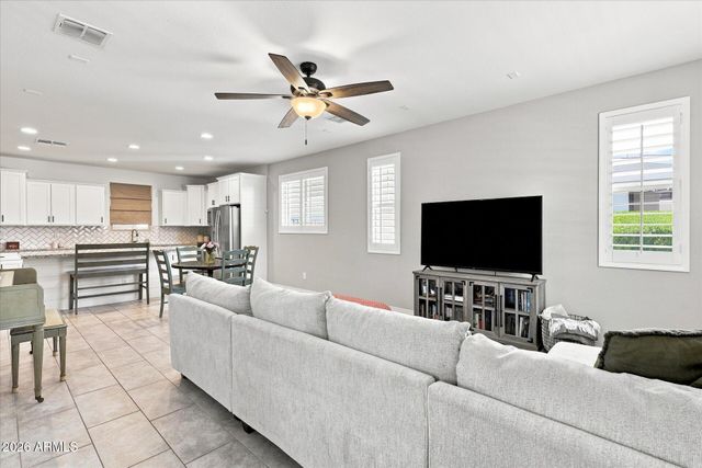 8544 E OSAGE Avenue, Mesa, AZ 85212