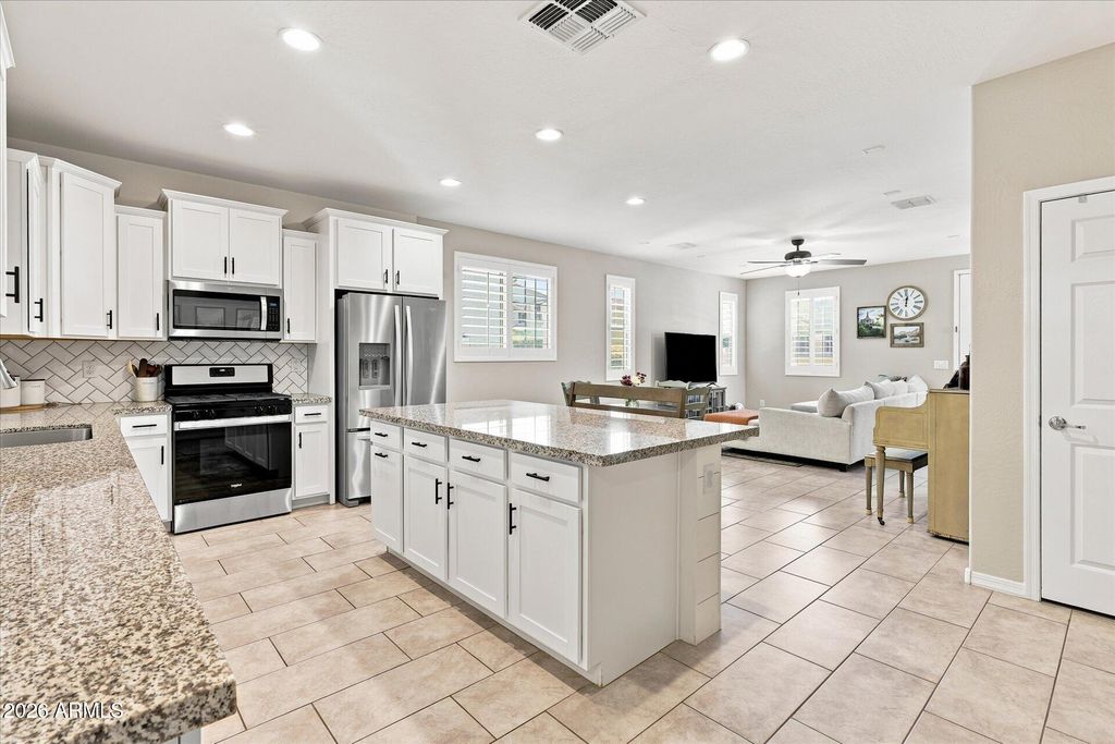 8544 E OSAGE Avenue, Mesa, AZ 85212 — photo 3