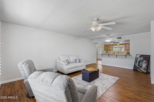 13206 W GAUCHO Drive, Sun City West, AZ 85375