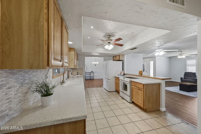 13206 W GAUCHO Drive, Sun City West, AZ 85375