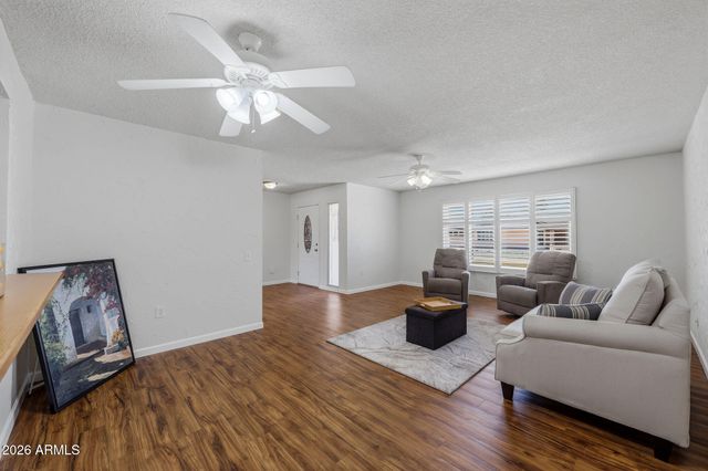 13206 W GAUCHO Drive, Sun City West, AZ 85375