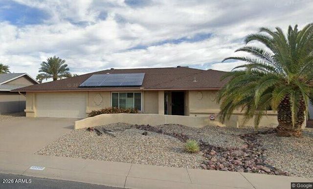 13206 W GAUCHO Drive, Sun City West, AZ 85375