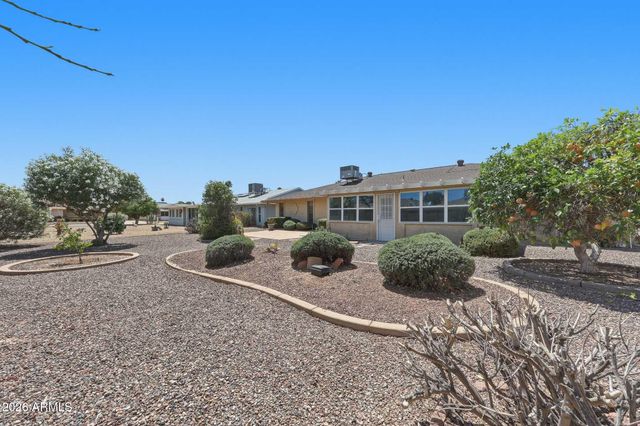 13206 W GAUCHO Drive, Sun City West, AZ 85375