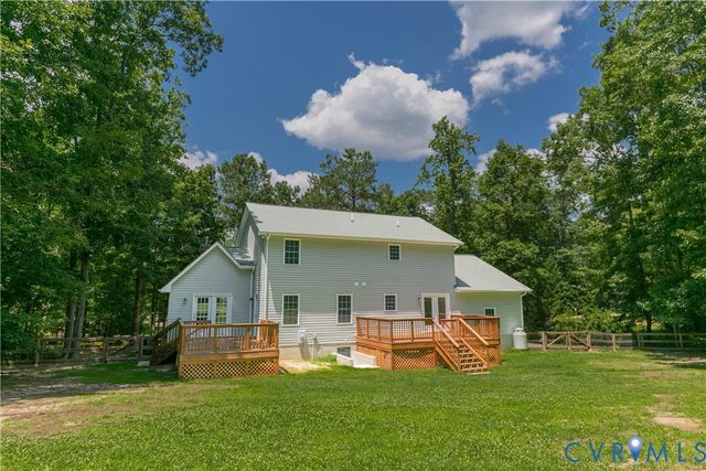 3 Congress Cv, Ruther Glen, VA 22546