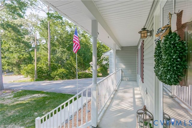 3 Congress Cv, Ruther Glen, VA 22546
