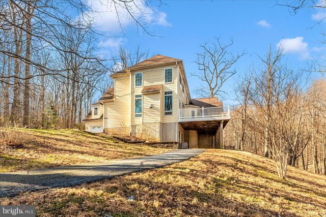 6216 MOUNT PHILLIP RD, Frederick, MD 21703