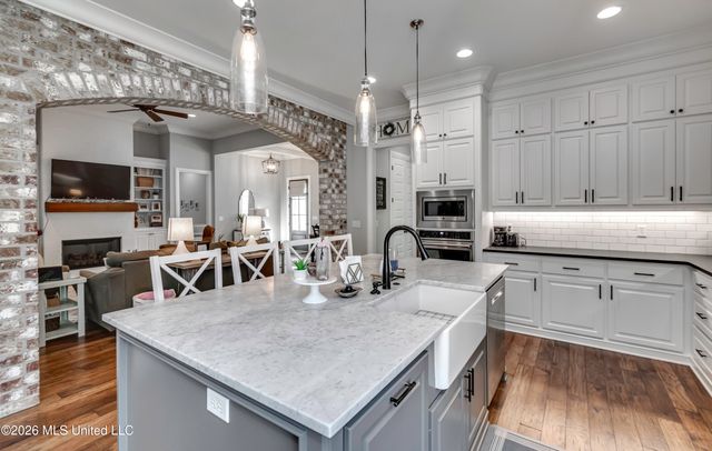 109 Camden Way, Madison, MS 39110