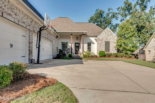 109 Camden Way, Madison, MS 39110