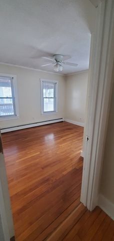 18 Barclay 1, Worcester, MA 01604